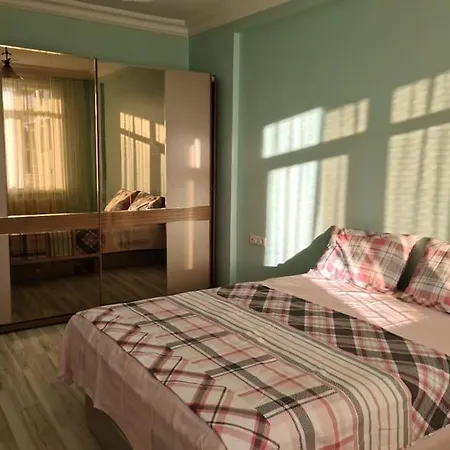 4 Floors 8 Beds Hotel Istanbul